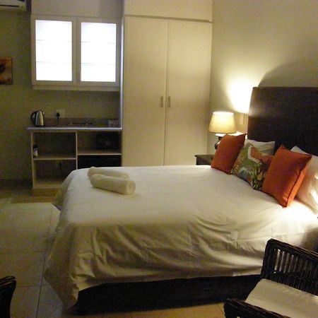 Zimbali View Eco Guesthouse Ballito Oda fotoğraf