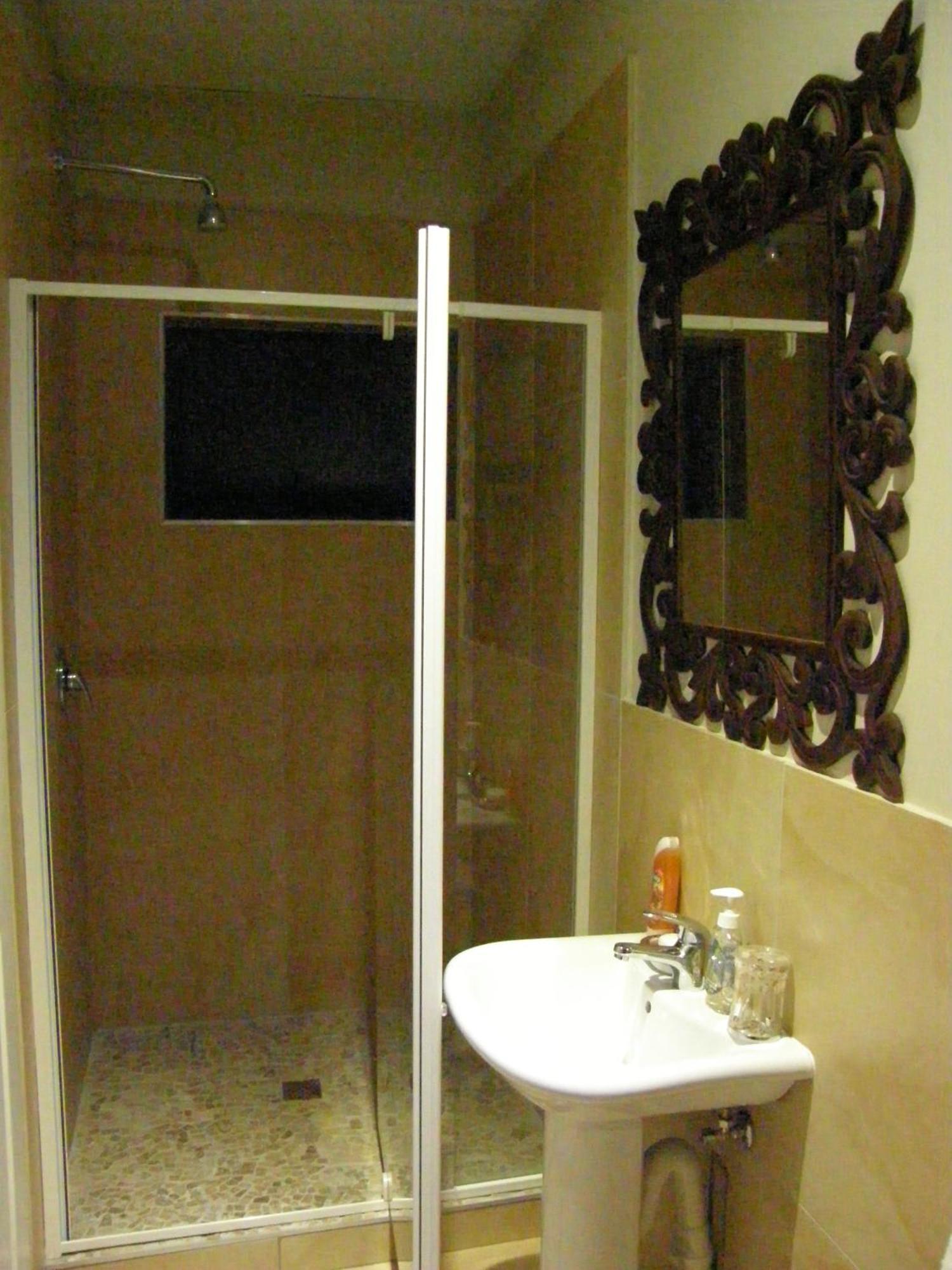 Zimbali View Eco Guesthouse Ballito Oda fotoğraf